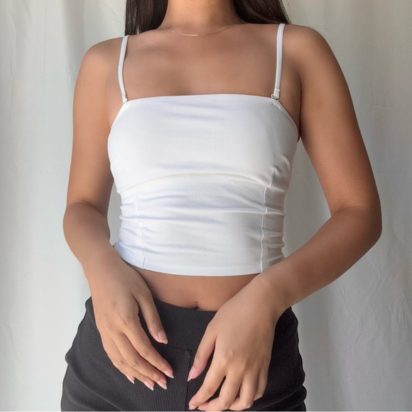 Alo Yoga Padded Cami Workout Crop Top in White - Picture 1 of 4
